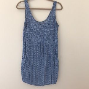 Sleeveless tie waist shirtdress